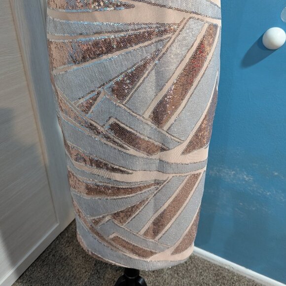 Vince Camuto Beige and Gold Sequin Midi Dress - Picture 3 of 11